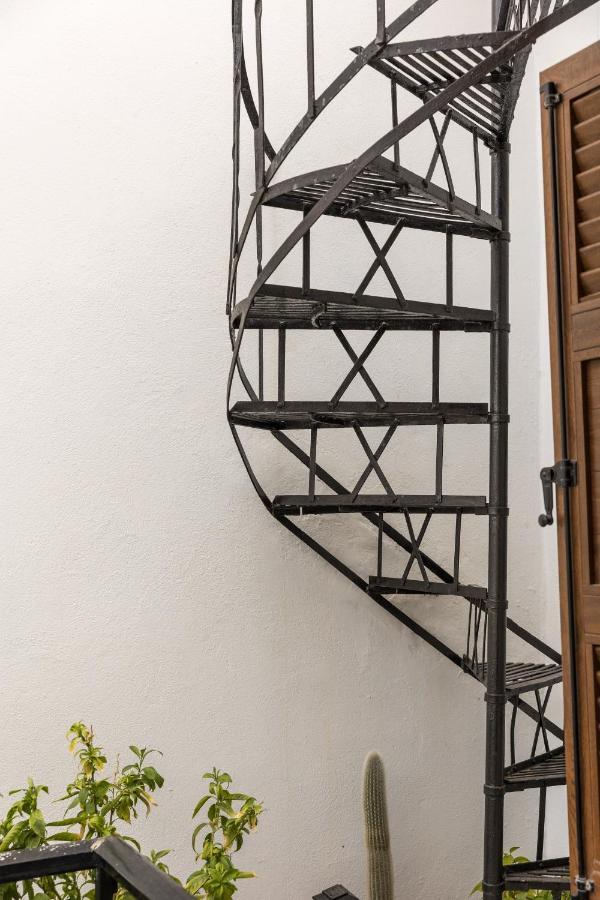 Elizabeth'S Small Apartment Naxos City Exterior foto